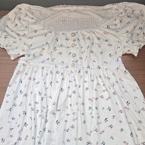 SHEIN Floral Button-Up Top - White and‎ Pink